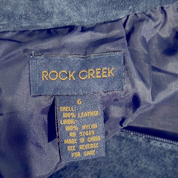 Vintage Blue Suede Skirt - Picture 10 of 11